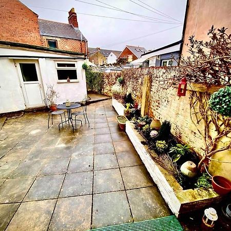 Brickworks - 2 Bedrooms, 15 Mins Walk To The Centre, With Garden Cardiff Luaran gambar