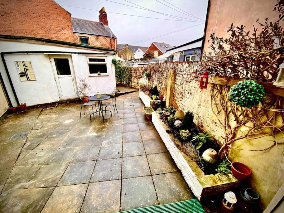 Brickworks - 2 Bedrooms, 15 Mins Walk To The Centre, With Garden Cardiff Luaran gambar